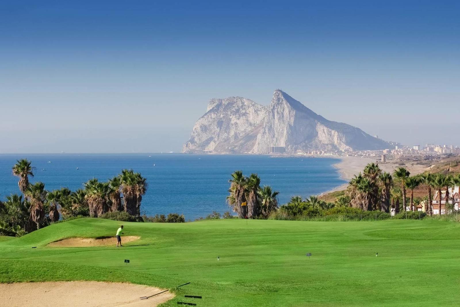 Albatross Golf Suite Алькайдеса Экстерьер фото